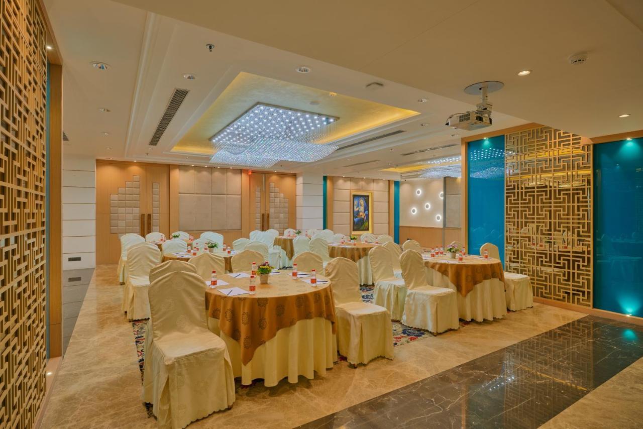 Skk Blu Hotel & Spa Udaipur Extérieur photo