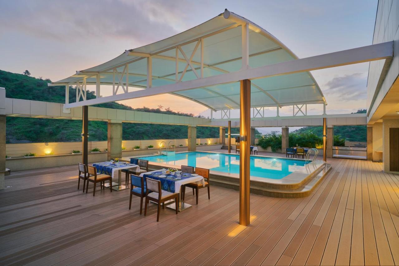 Skk Blu Hotel & Spa Udaipur Extérieur photo
